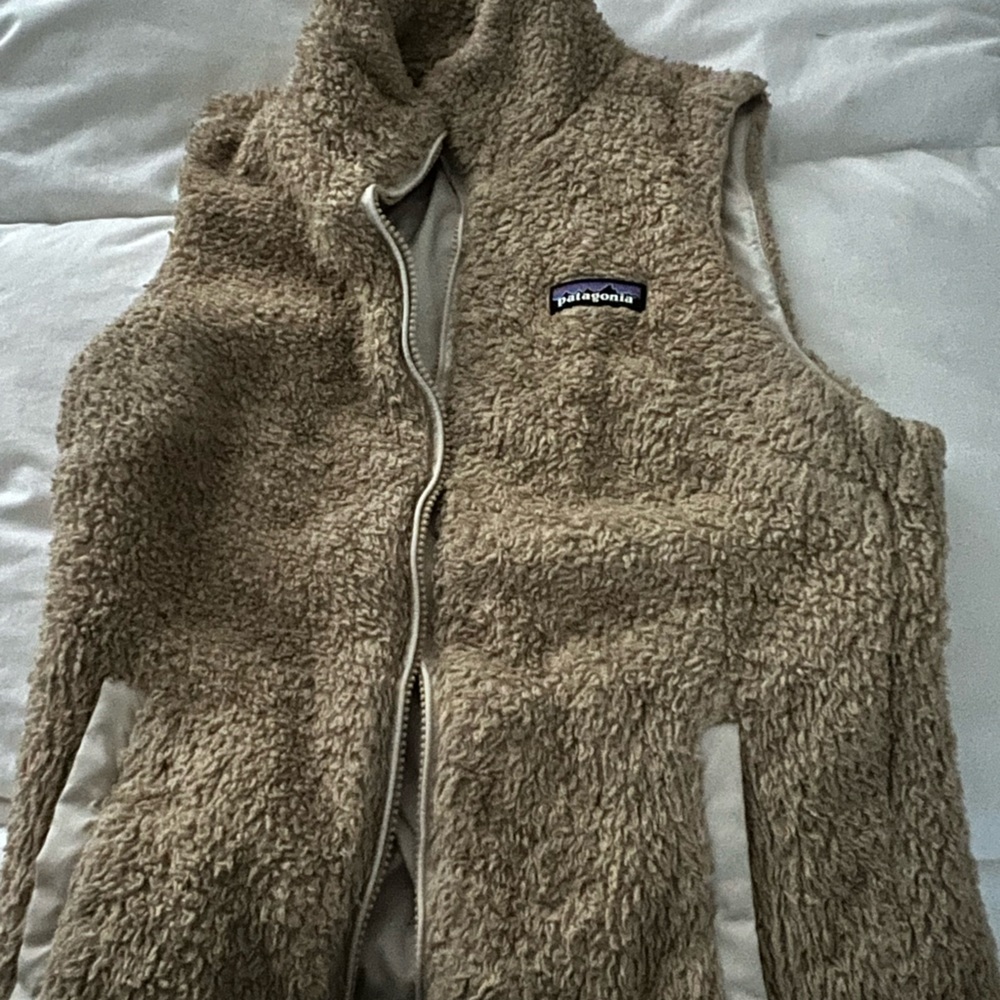 Women’s Patagonia vest. Great for fall!